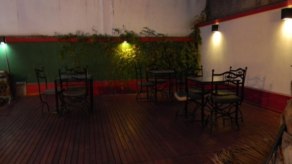 Punto Urbano Hostelメンドーサ エクステリア 写真