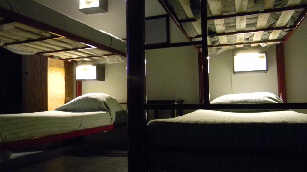 Punto Urbano Hostelメンドーサ 部屋 写真
