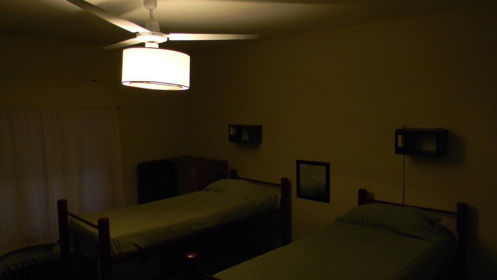 Punto Urbano Hostelメンドーサ 部屋 写真