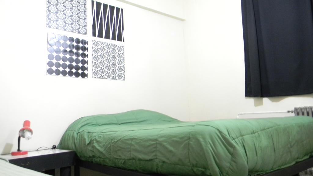Punto Urbano Hostelメンドーサ 部屋 写真