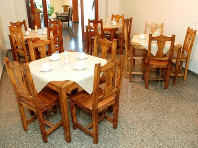 Punto Urbano Hostelメンドーサ エクステリア 写真