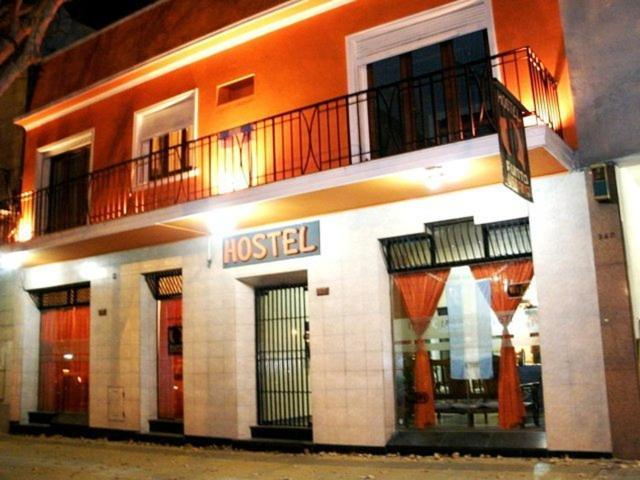 Punto Urbano Hostelメンドーサ エクステリア 写真